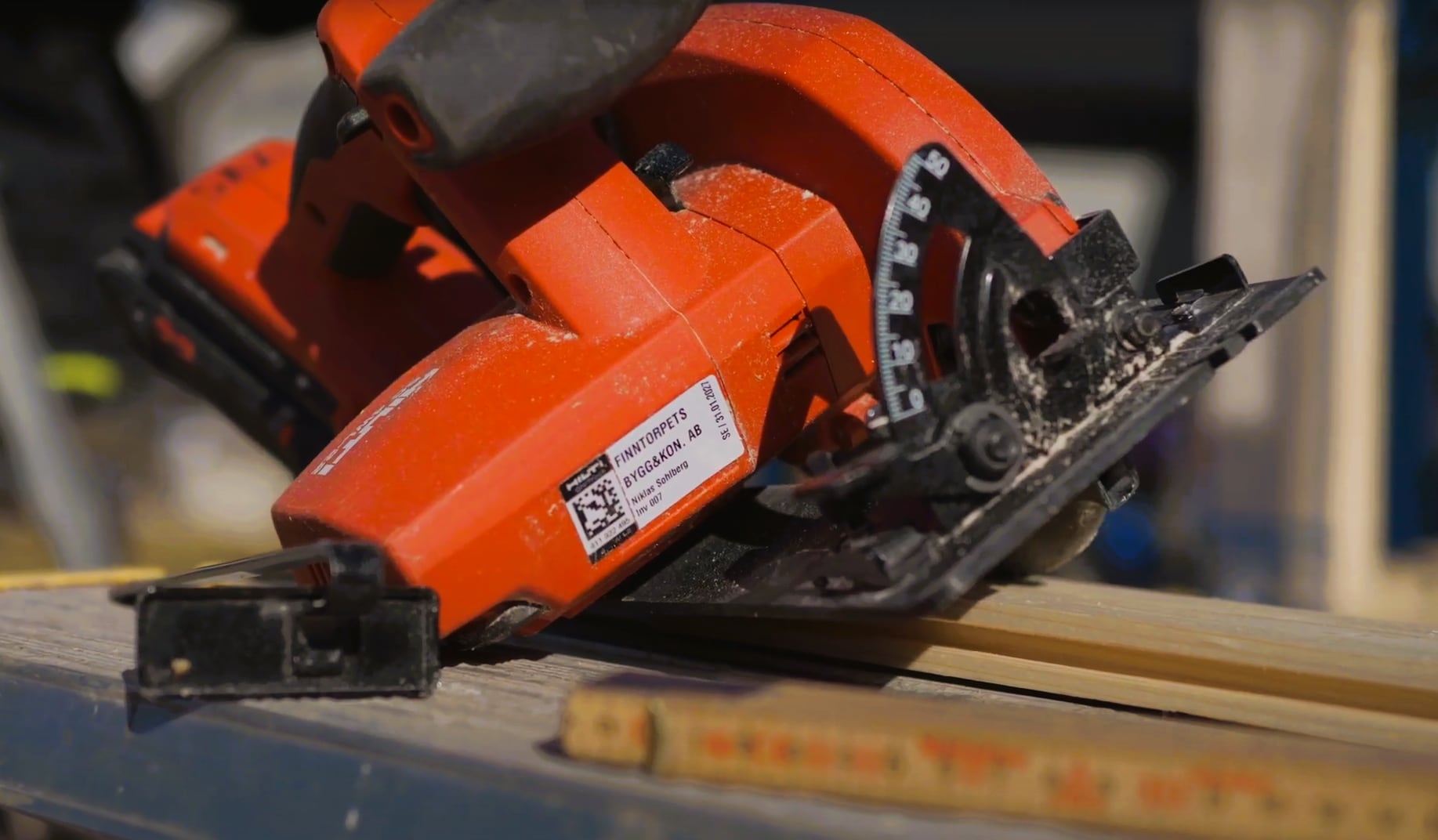 Lutande Hilti cirkelsåg