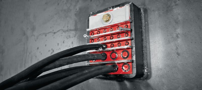 CFS-T kabelmodul Moduler för tätning av kablar/rör i transportramar när effektiv och brandtålig täthet mot vatten och gas krävs Användningsområden 1