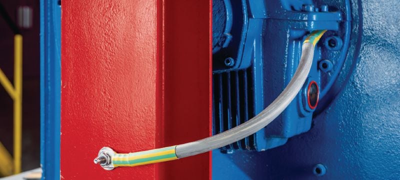 S-BT-EF HC Gängbult Gängbult (kolstål, gängstorlek i mm) för elektriska anslutningar i stål i lätt korrosiva miljöer, rekommenderas maximalt tvärsnitt på ansluten kabel 120 mm² Användningsområden 1