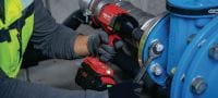 SIW 6-22 ½ Batteridriven mutterdragare Kraftfull batteridriven slagmutterdragare 1/2 friktionsringsstäd för ett brett utbud av infästningar i betong och bultning mot stål eller trä (Nuron Li-ion Platform) Användningsområden 2