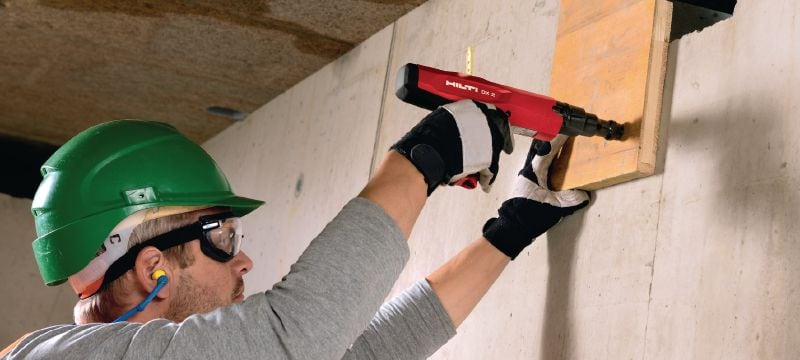 X-C P8 spik för betong Pemium lös spik för montage i betong med krutdrivna bultpistoler Användningsområden 1