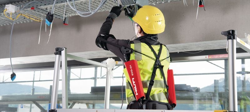 EXO-O1 Exoskelett, ovanför huvudet Passivt exoskelett för att avlasta axlarna och armarna vid montage ovanför huvudet Användningsområden 1