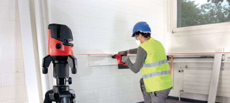 PM 4-M Multilinjelaser Multilinjelaser med 3 linjer och VVS punktlaser med röd stråle Användningsområden 1