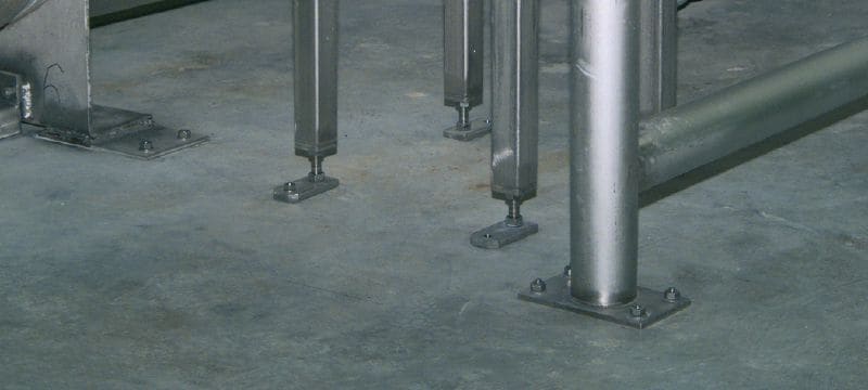 HSA-R Expanderbult i rostfritt stål Premium expanderbult för statiska belastningar i osprucken betong (A4 rostfritt stål) Användningsområden 1