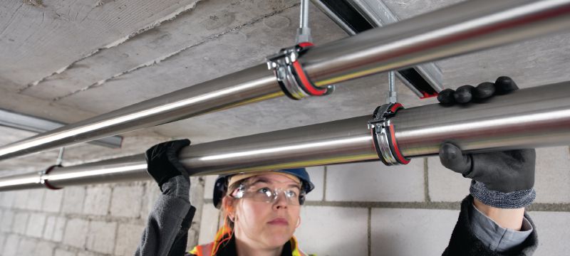 MP-U-I Rörklämma med snabblås (akustisk) Förstklassig förzinkad rörklämma med snabblås för maximal produktivitet i medeltunga tillämpningar Användningsområden 1