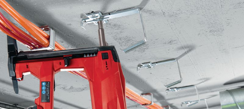 X-ECH-FE MX metallkabelhållare Kabelbunthållare i metall för bandad spik eller ankare på innertak eller väggar Användningsområden 1