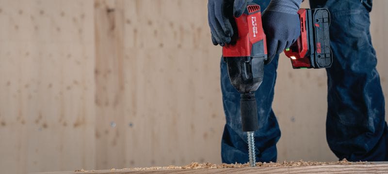 SIW 8-22 ½ Batteridriven mutterdragare Kraftfull batteridriven mutterdragare med högt vridmoment och 1/2 friktionsringsstäd för strukturell bultning (Nuron Li-ion Platform) Användningsområden 1